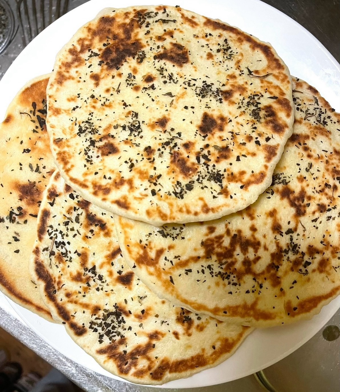 トルコパン(ピタパン)（写真 1 / 2）